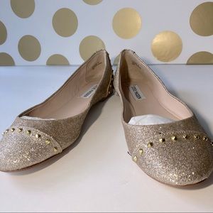 K studd Steve Madden gold glitter flats size 9